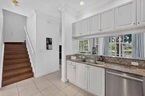 3355 Lakeside Drive Davie FL 33328