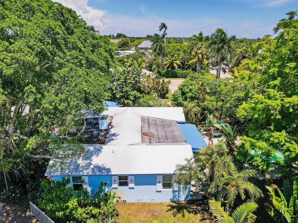 9 NW 9th Street Delray Beach FL 33444