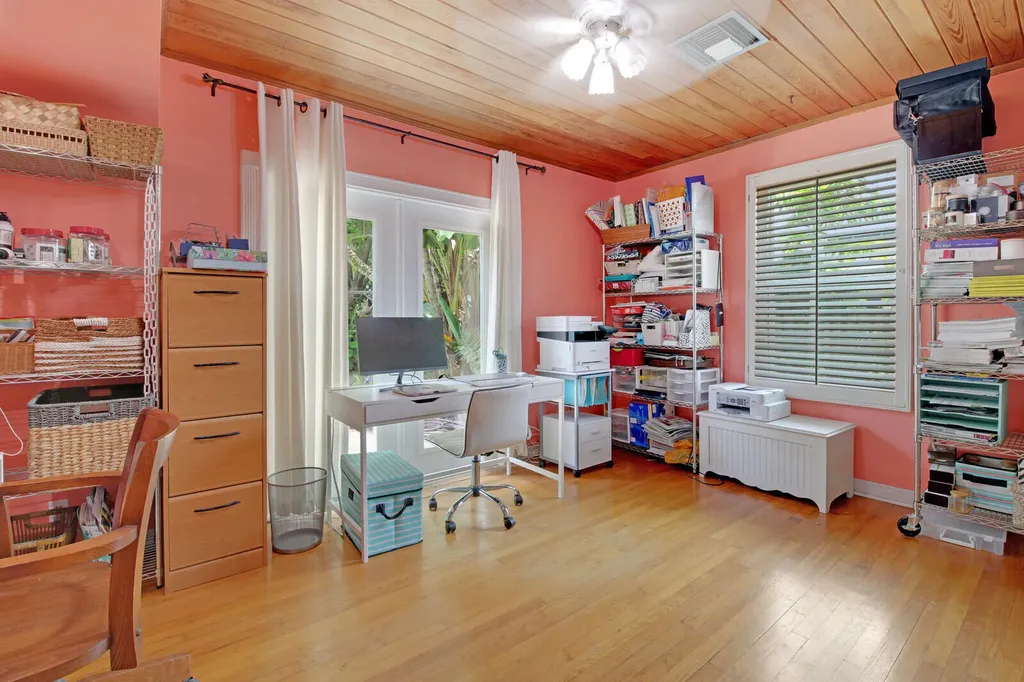 9 NW 9th Street Delray Beach FL 33444