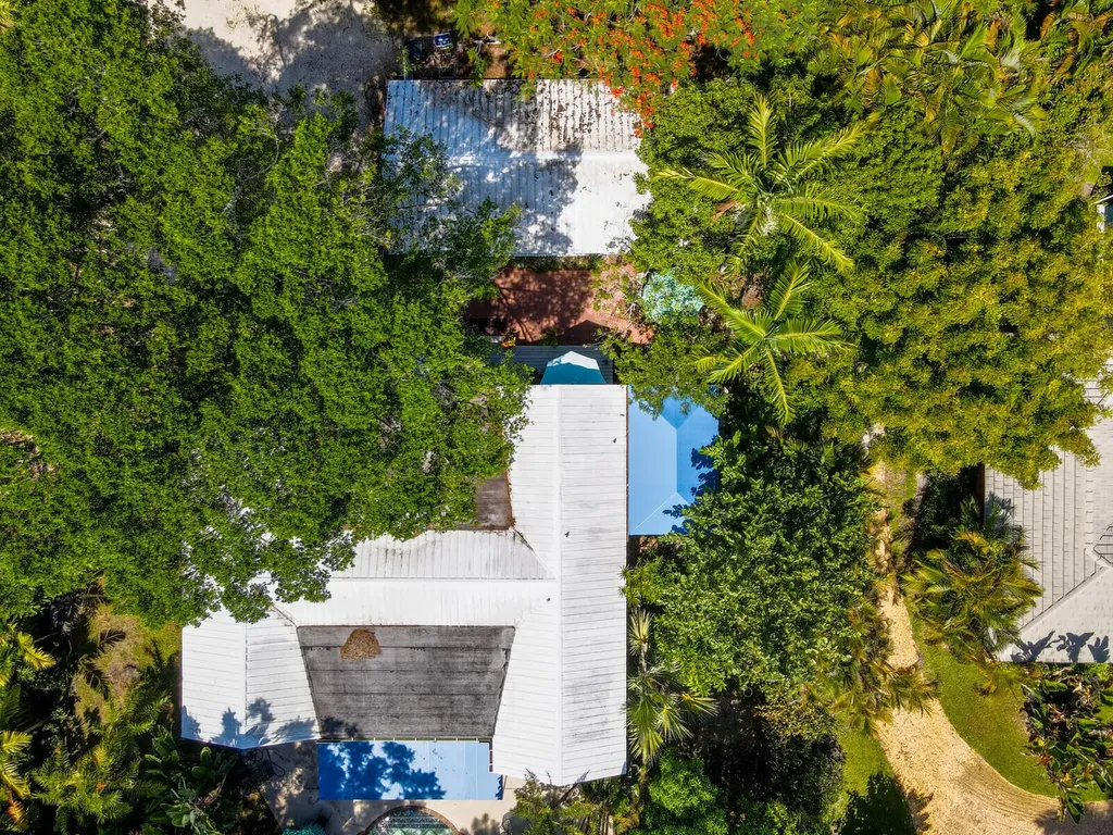 9 NW 9th Street Delray Beach FL 33444