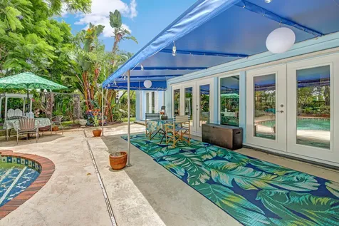 9 NW 9th Street Delray Beach FL 33444