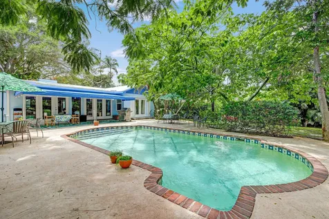 9 NW 9th Street Delray Beach FL 33444