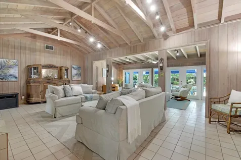 9 NW 9th Street Delray Beach FL 33444