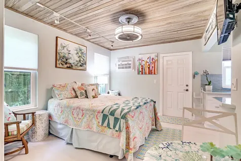 9 NW 9th Street Delray Beach FL 33444