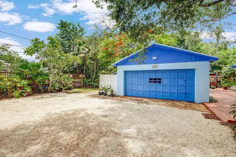 9 NW 9th Street Delray Beach FL 33444
