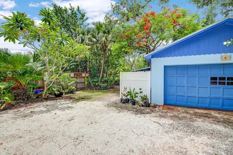 9 NW 9th Street Delray Beach FL 33444