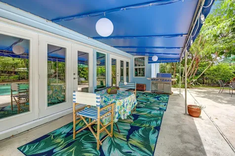 9 NW 9th Street Delray Beach FL 33444