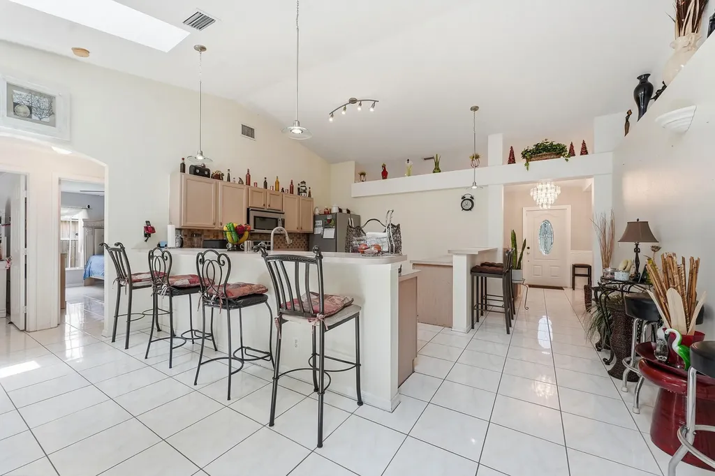 1842 SW Penrose Avenue Port St Lucie FL 34953