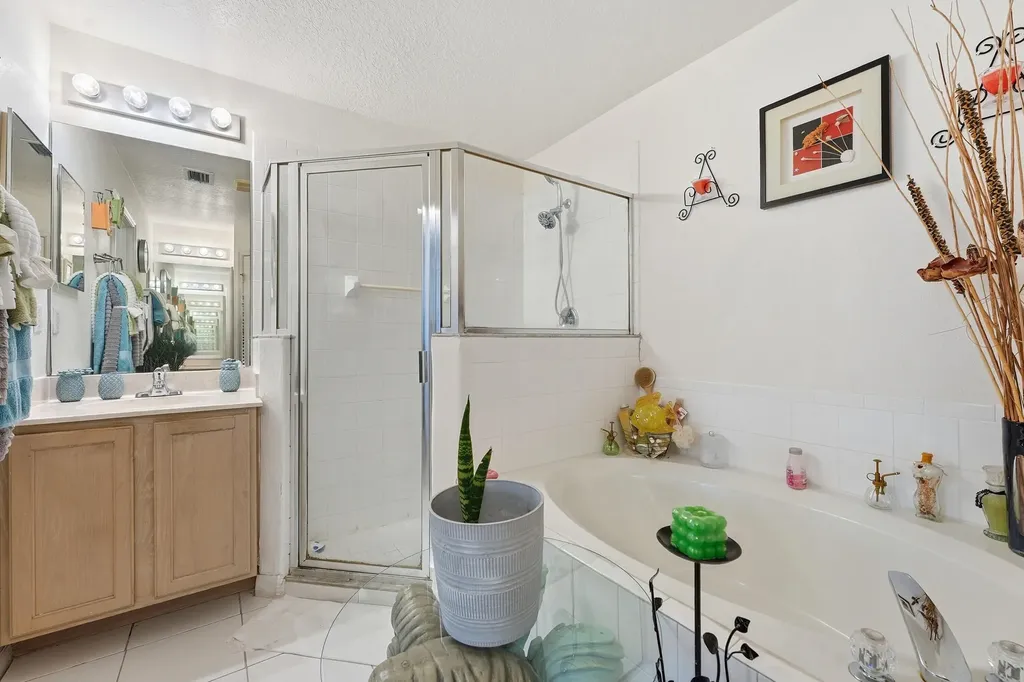 1842 SW Penrose Avenue Port St Lucie FL 34953