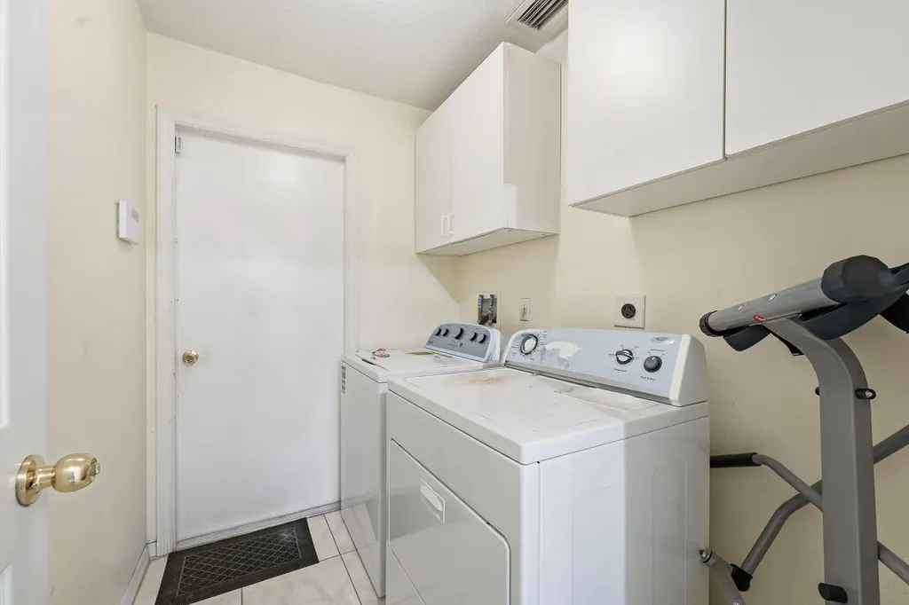 1842 SW Penrose Avenue Port St Lucie FL 34953