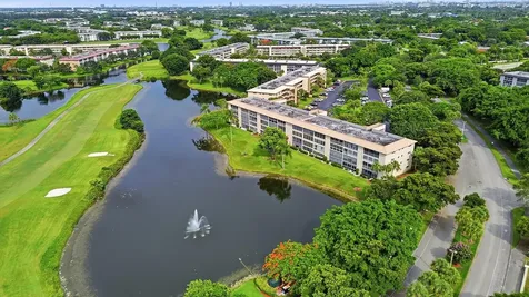 2905 Victoria Place Coconut Creek FL 33066