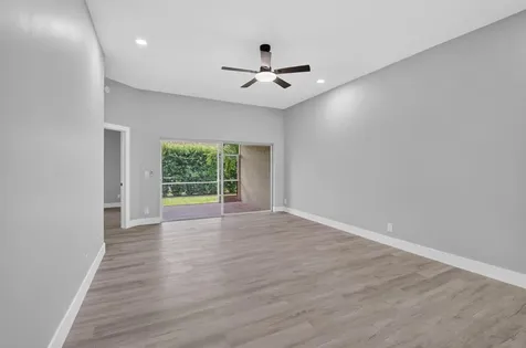 8410 Via Serena Boca Raton FL 33433