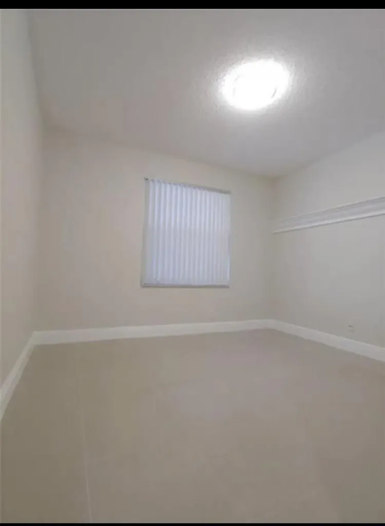 9903 Three Lakes Circle Boca Raton FL 33428