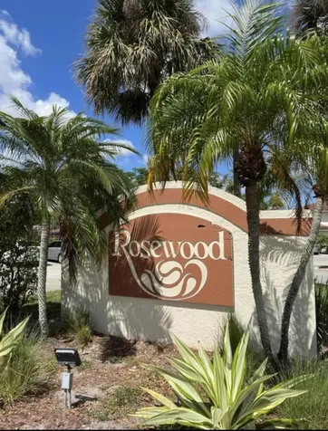 9903 Three Lakes Circle Boca Raton FL 33428