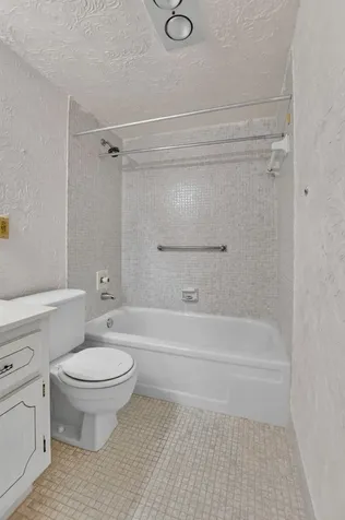 2049 Ventnor O Crescent Deerfield Beach FL 33442