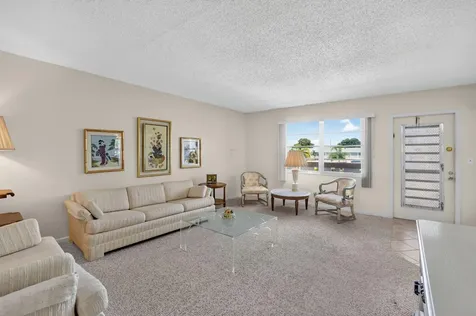 2049 Ventnor O Crescent Deerfield Beach FL 33442