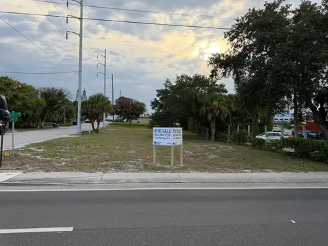 408 Avenue E Fort Pierce FL 34950