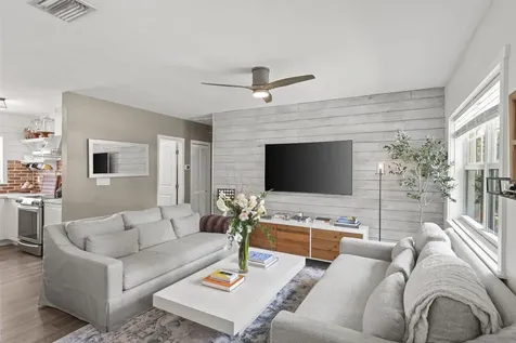 2205 W Pineridge Court Delray Beach FL 33444
