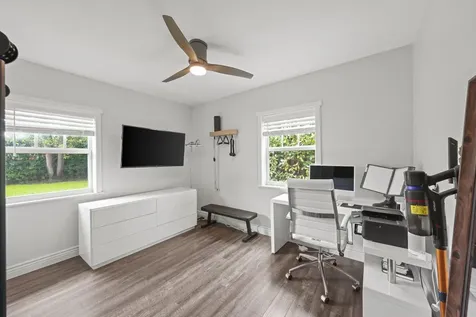 2205 W Pineridge Court Delray Beach FL 33444