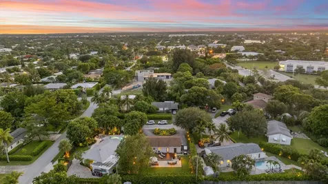 2205 W Pineridge Court Delray Beach FL 33444
