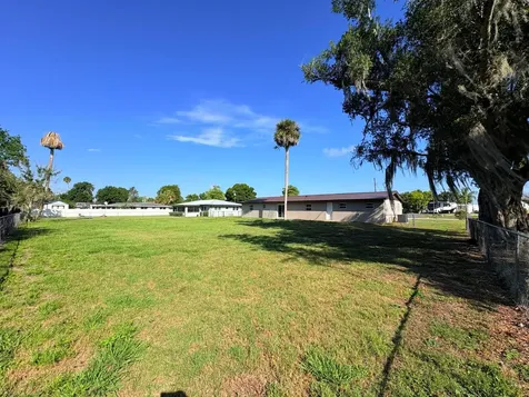 2618 SE 38th Trail Okeechobee FL 34974