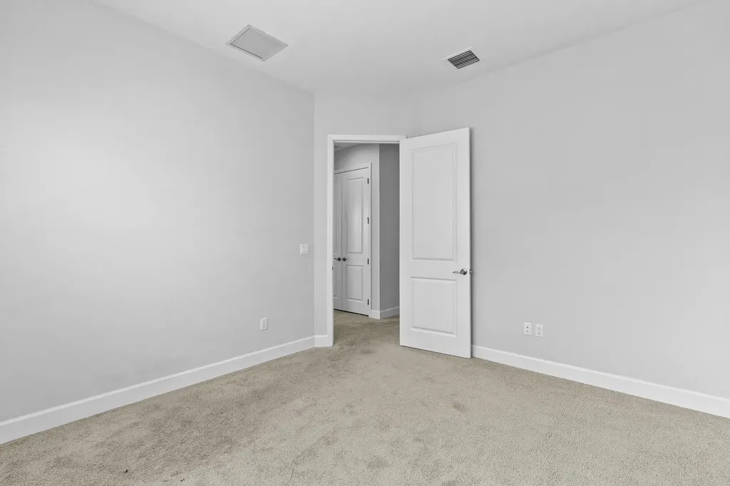 5338 Liberty Lane The Acreage FL 33470