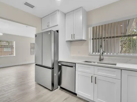 3629 SW Natura Avenue Deerfield Beach FL 33441