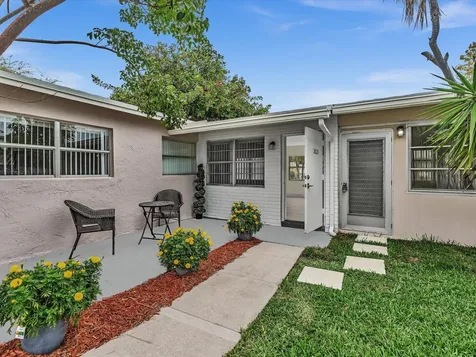3629 SW Natura Avenue Deerfield Beach FL 33441