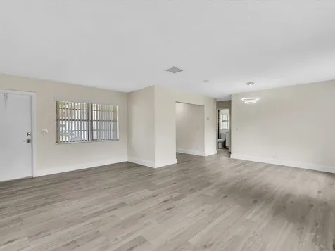 3629 SW Natura Avenue Deerfield Beach FL 33441