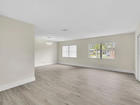 3629 SW Natura Avenue Deerfield Beach FL 33441