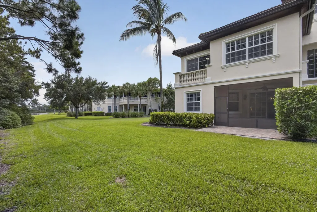 222 Tresana Boulevard Jupiter FL 33478