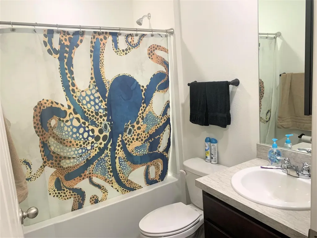2033 SW Leafy Road Port St Lucie FL 34953
