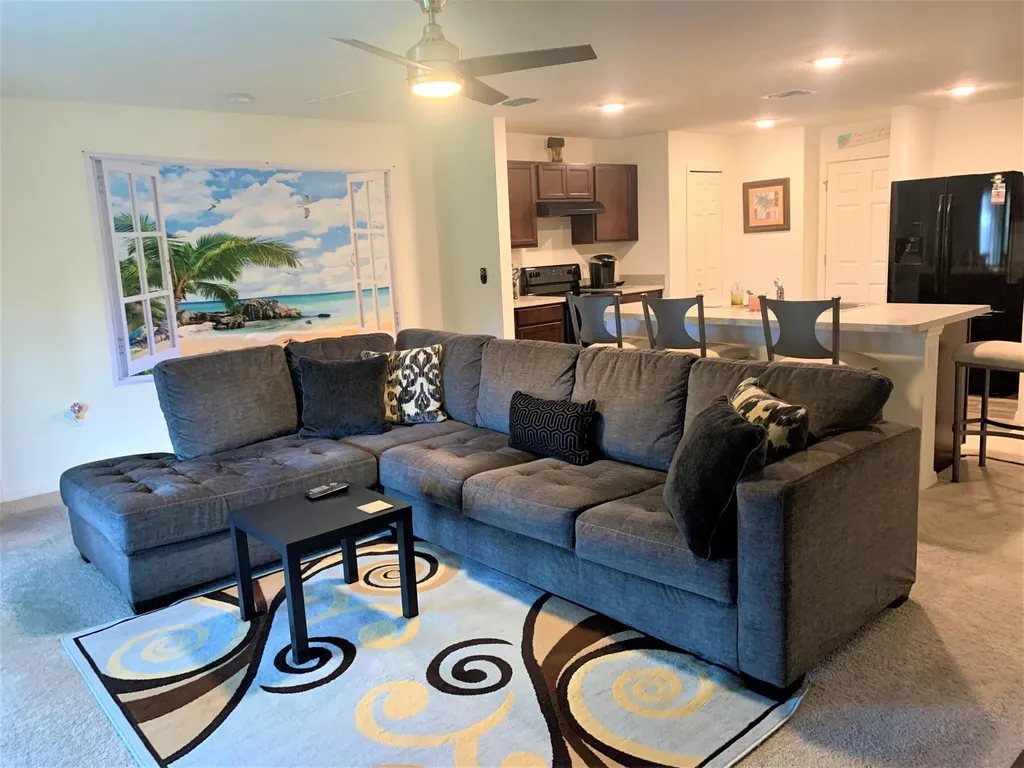 2033 SW Leafy Road Port St Lucie FL 34953