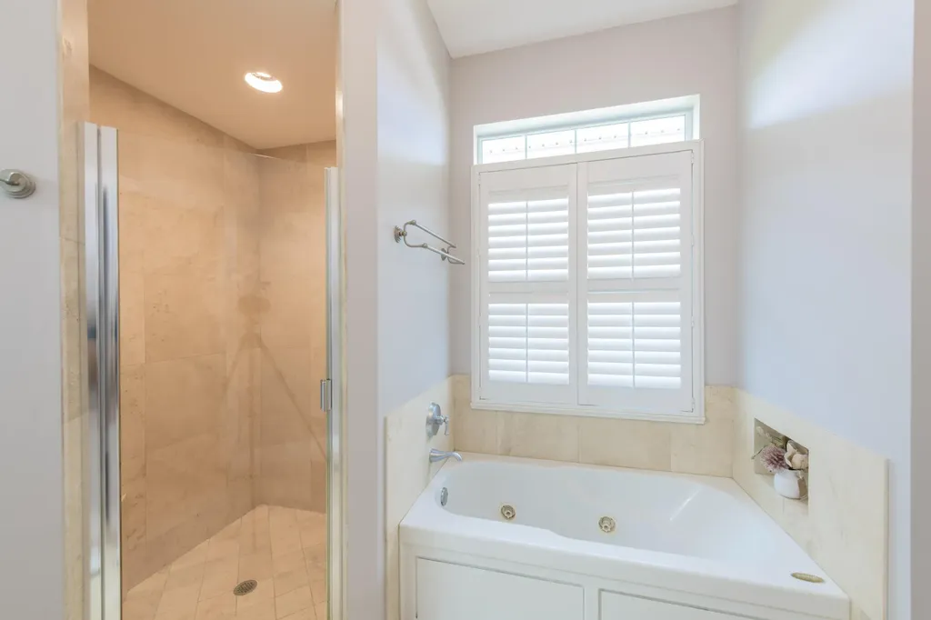 3315 SE West Snow Road Port St Lucie FL 34984