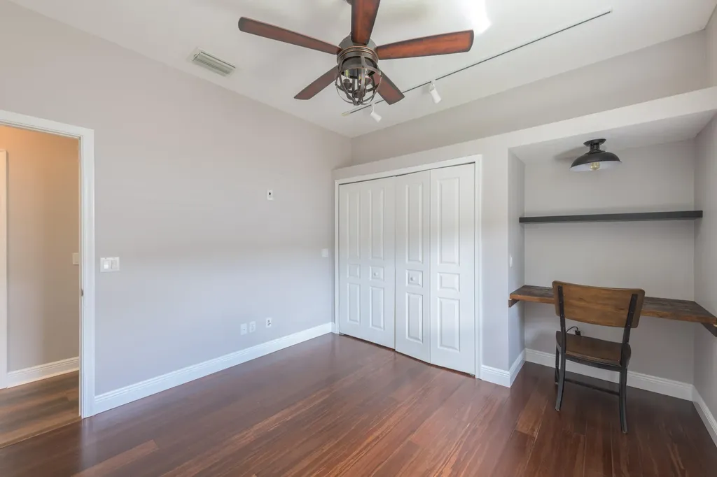 3315 SE West Snow Road Port St Lucie FL 34984