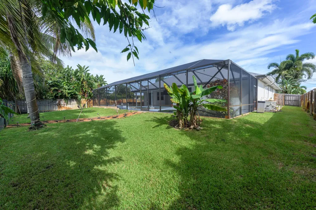 3315 SE West Snow Road Port St Lucie FL 34984