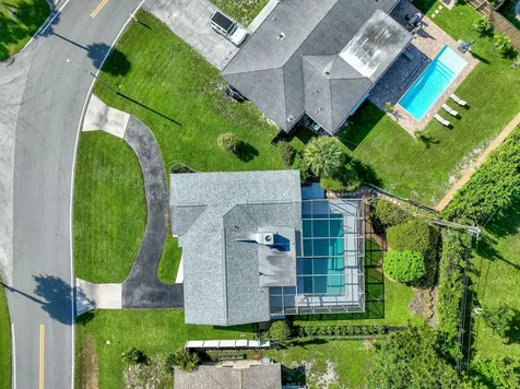 9715 Dahlia Avenue Palm Beach Gardens FL 33410