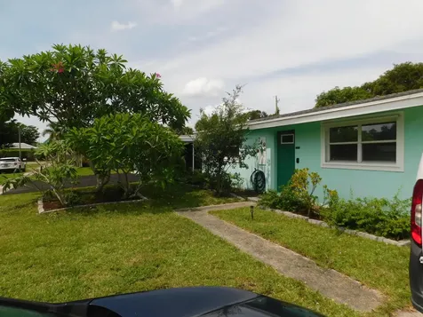 749 Camellia Drive Royal Palm Beach FL 33411