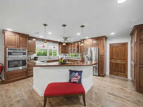 5625 SE Ault Avenue Stuart FL 34997