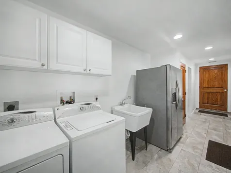 5625 SE Ault Avenue Stuart FL 34997