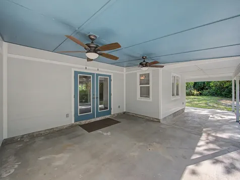 5625 SE Ault Avenue Stuart FL 34997