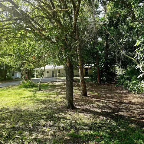 5625 SE Ault Avenue Stuart FL 34997