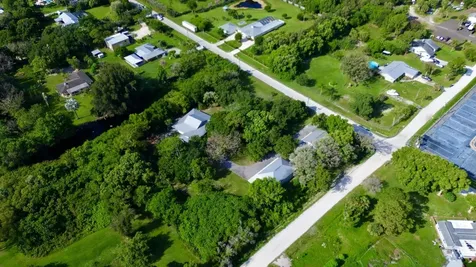 5625 SE Ault Avenue Stuart FL 34997