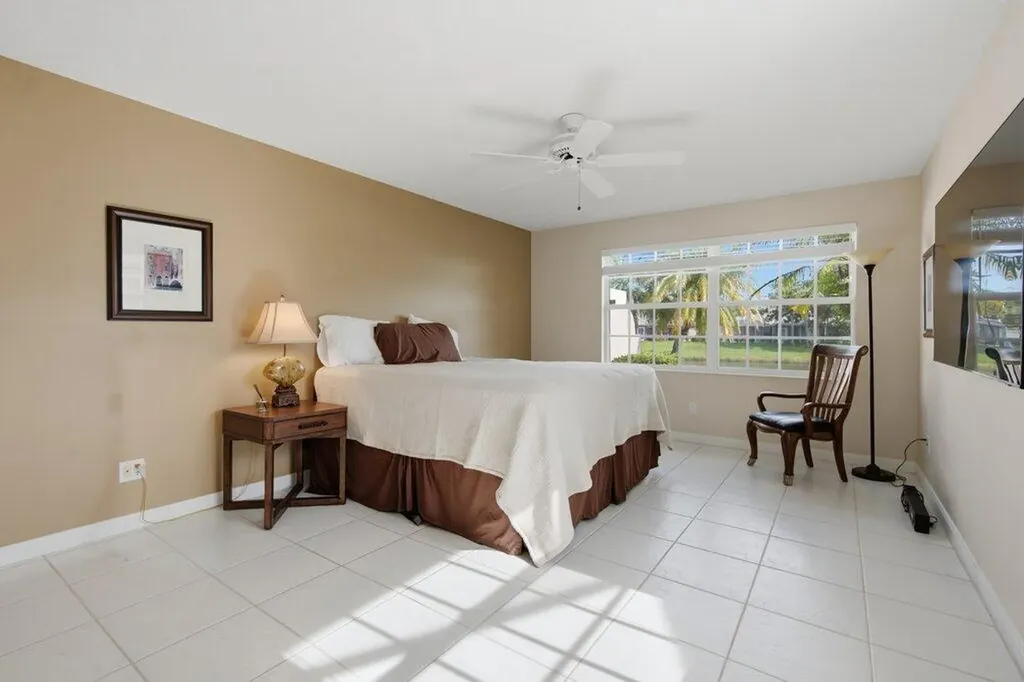 1301 NW Bentley Circle Port St Lucie FL 34986