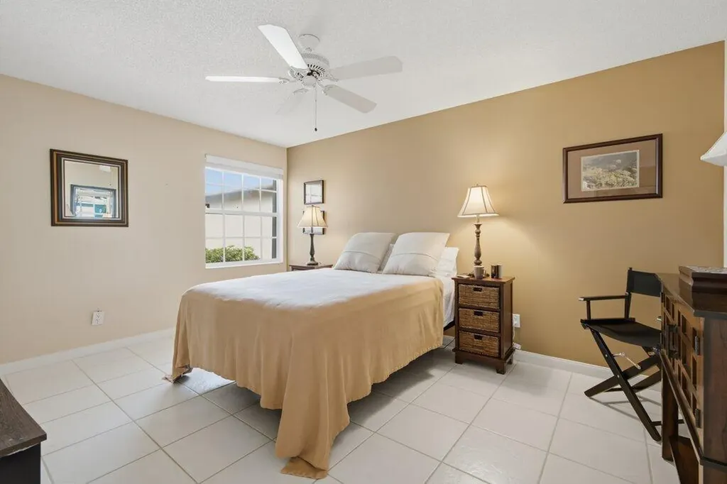 1301 NW Bentley Circle Port St Lucie FL 34986