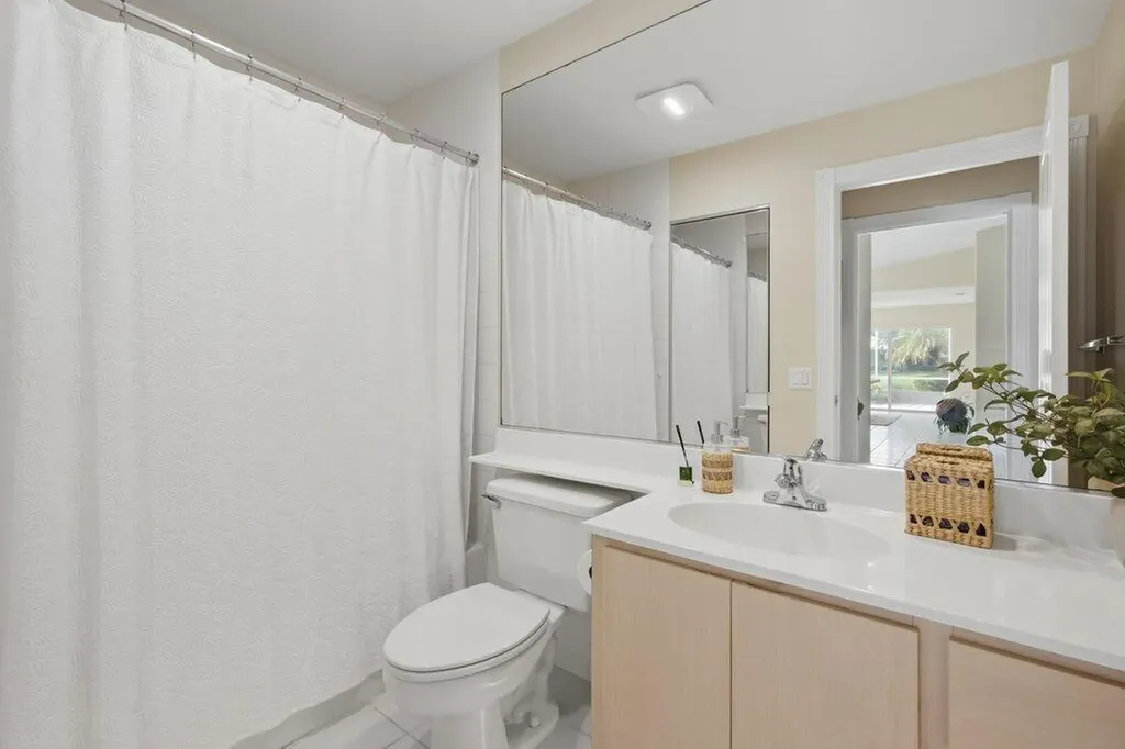 1301 NW Bentley Circle Port St Lucie FL 34986