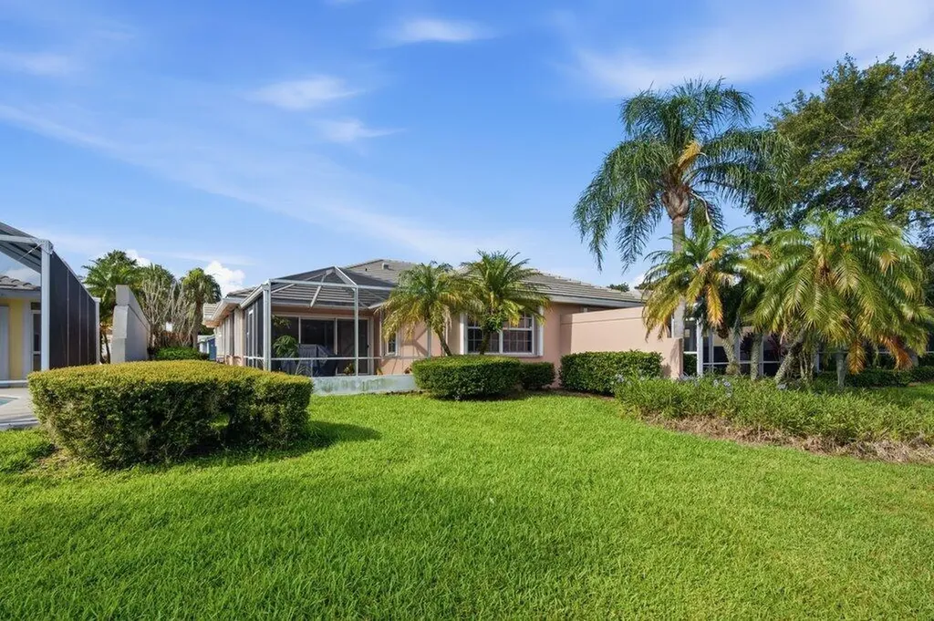 1301 NW Bentley Circle Port St Lucie FL 34986