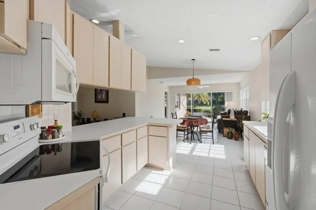 1301 NW Bentley Circle Port St Lucie FL 34986