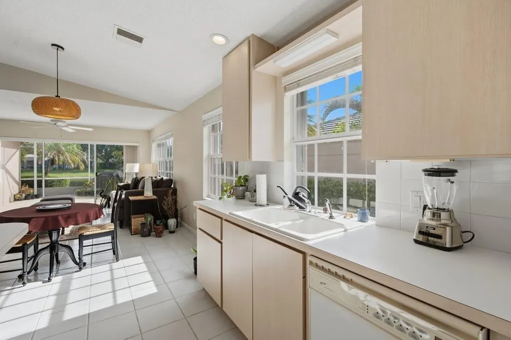 1301 NW Bentley Circle Port St Lucie FL 34986
