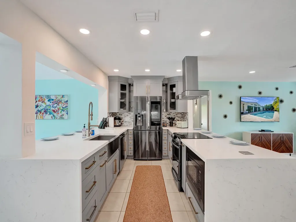 5251 NE 26th Avenue Fort Lauderdale FL 33308